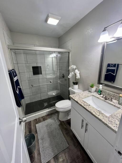 Lovely 2-Bedroom Condo Next To At&T Stadium Arlington Kültér fotó